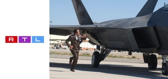 Monk - A flúgos nyomozó S6E3 - Mr. Monk és a pucér férfi