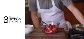 Хрупкав сандвич със сладолед и вафли Хрупкав сандвич със сладолед и вафли