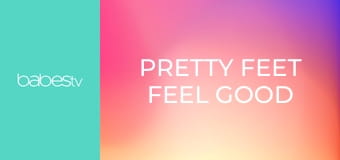 Pretty feet feel good in stockings E81