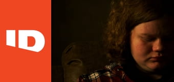 Jak vyvolat sexuální skandál S1E2 - Kouř a zrcadla