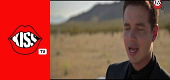 Kiss the Weekend Kiss the Weekend