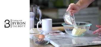 Купата с бисквитки