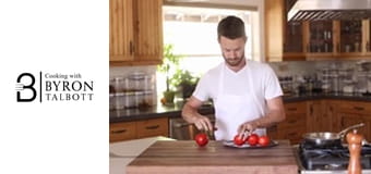 Препечени равиоли и доматено сладко Препечени равиоли и доматено сладко