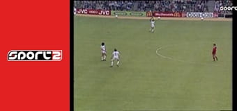 Labdarúgás - Nottingham - Hamburg