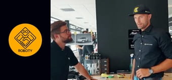 JAK OKLEJA SIĘ LUKSUSOWE SAMOCHODY