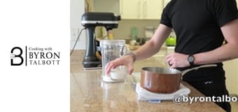 Захарна декорация за десерти