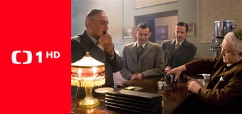 Devatenáct klavírů