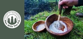 Сандвич с коричка от сирене и традиционен сос чимичури