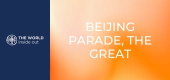 Pekingi parádé, a Nagy Fal és a pekingi kacsa. Kína.