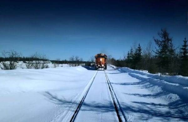 Железная дорога во льдах (2019) – 3 серия