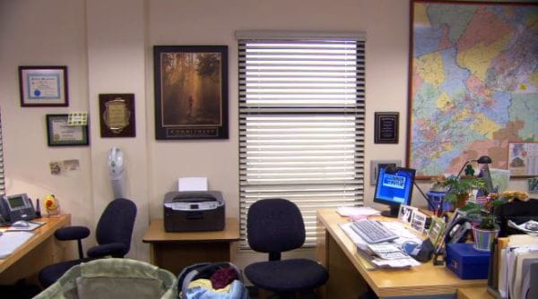 Офисът (2005) - 3 season 9 episode