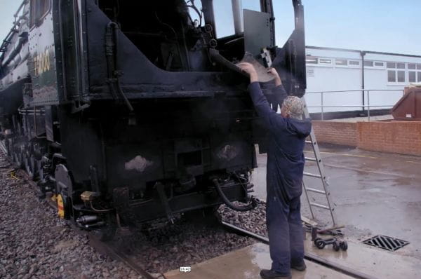 Перевозчики поездов (2008) – 1 серия