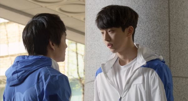 Who Are You: School 2015 (2015) - 1 season