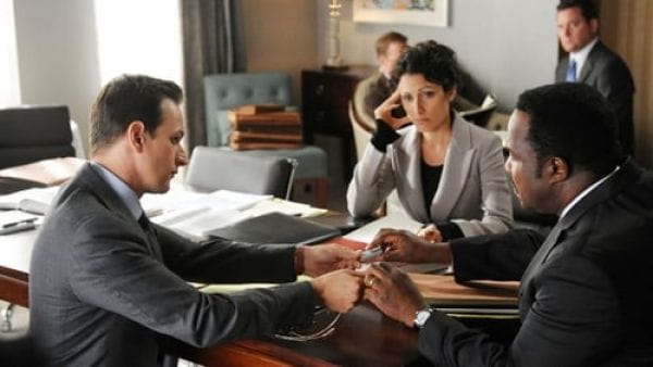 Dobrá manželka (2009) - 3 season 2 série