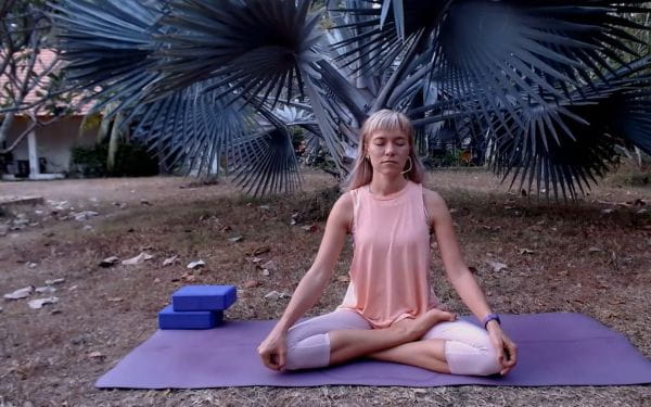 Urban yoga - ранкова йога та медитація (2021) - вечірня медитація, день 4