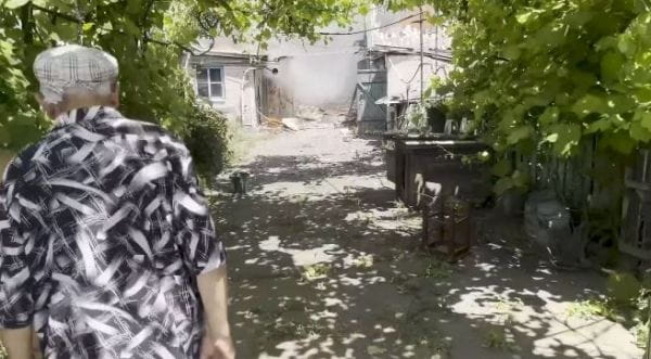 Donbass: Burning Villages, Asvabaditel a ukrajinské malty
