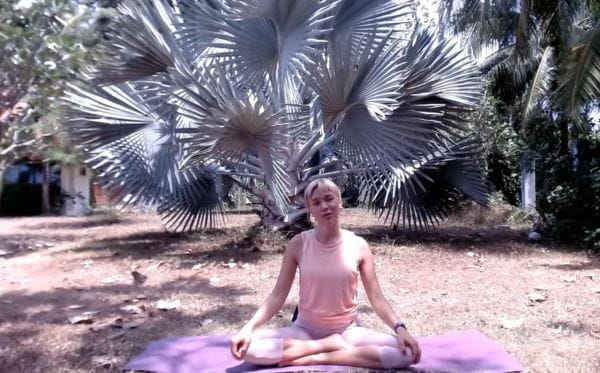 Urban yoga - утренняя йога и медитация (2021) – утренняя йога, день 6