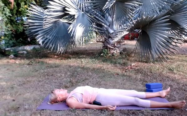 Urban yoga - ранкова йога та медитація (2021) - ранкова йога, день 7