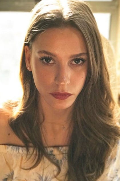 Филми с актьора Serenay Sarıkaya