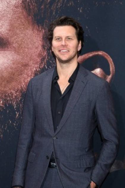 Films with the actor Hayes MacArthur