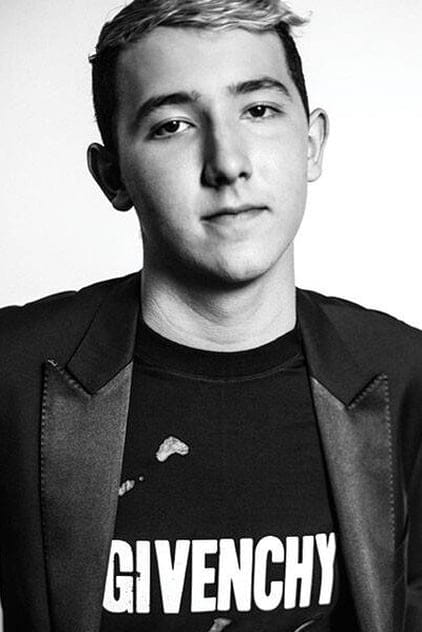 Aktyor ilə olan filmlər Frankie Jonas