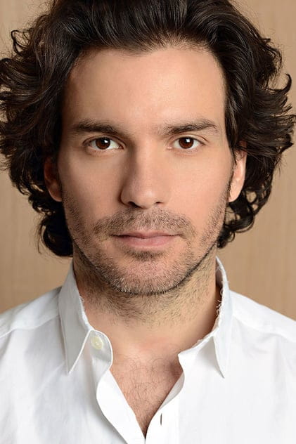 Filmy s tímto hercem Santiago Cabrera