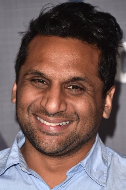 Aktyor ilə olan filmlər Ravi Patel