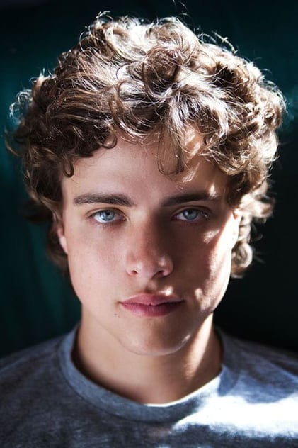 Filmy s tímto hercem Douglas Smith