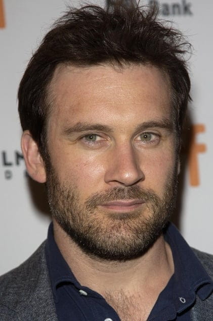 Aktyor ilə olan filmlər Clive Standen