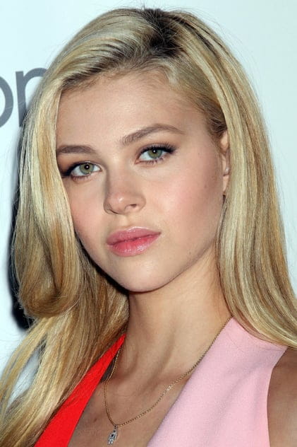 Filmy s tímto hercem Nicola Peltz