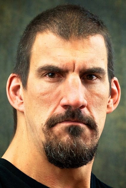 Filmek a színésszel Robert Maillet