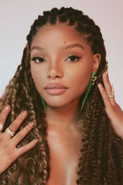 Aktyor ilə olan filmlər Halle Bailey