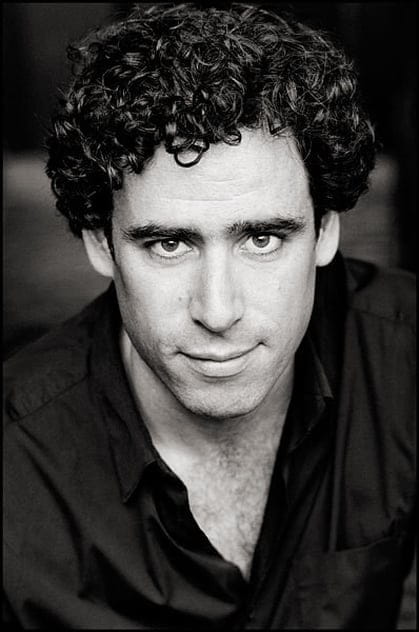 Filmek a színésszel Stephen Mangan