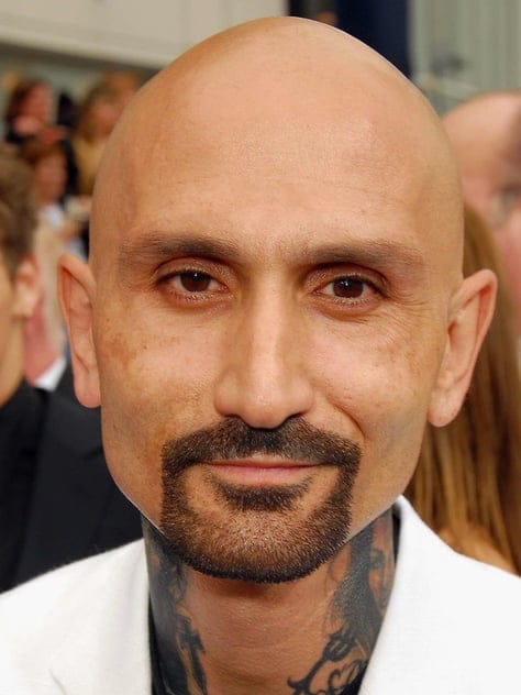 Filmy s tímto hercem Robert LaSardo