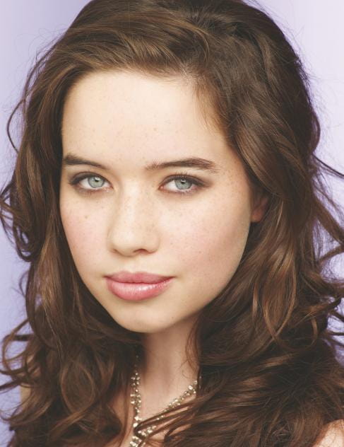 Filmy s tímto hercem Anna Popplewell