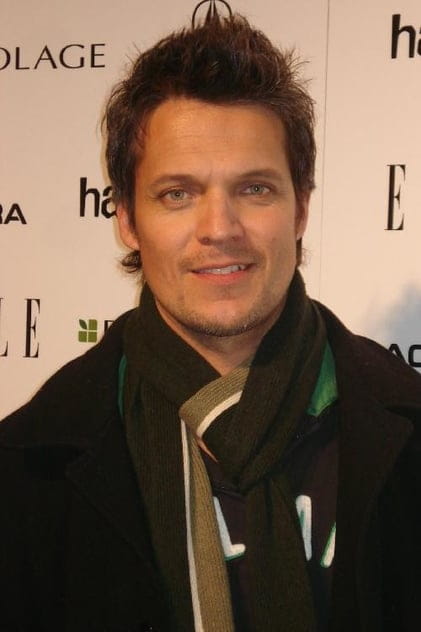 Films with the actor Alex Mendoza