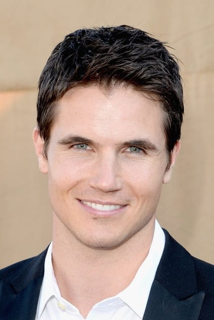 Filmy s tímto hercem Robbie Amell