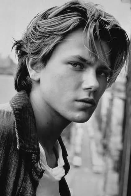 Filmy s tímto hercem River Phoenix