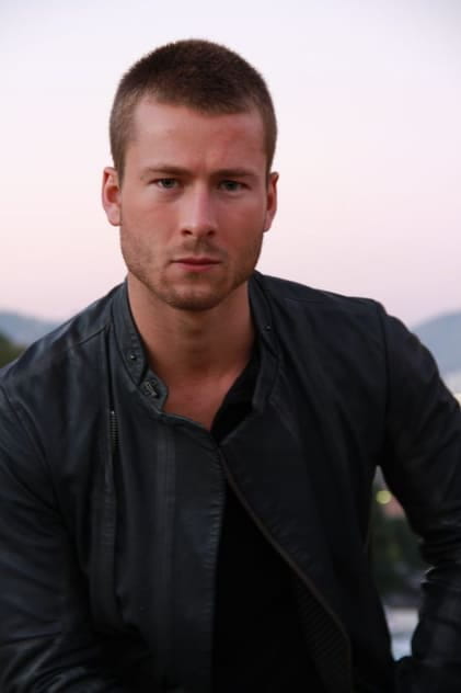 Filmy s tímto hercem Glen Powell Jr.