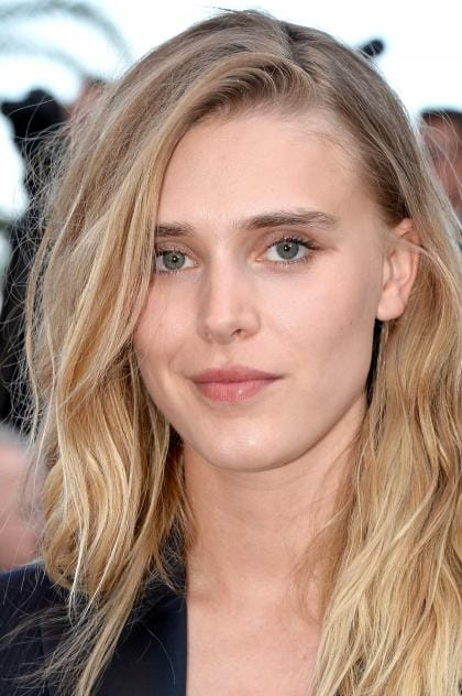 Films with the actor Gaia Weiss