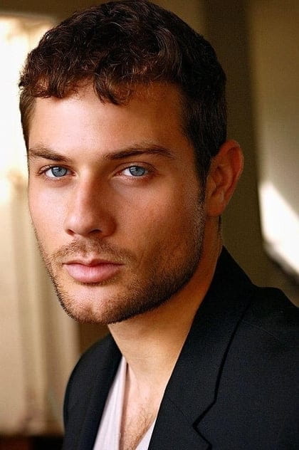 Películas con el actor Gino Anthony Pesi