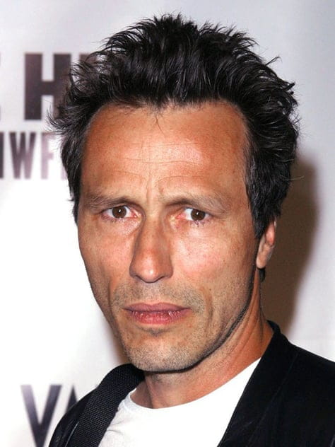 Filmai su aktoriumi Michael Wincott