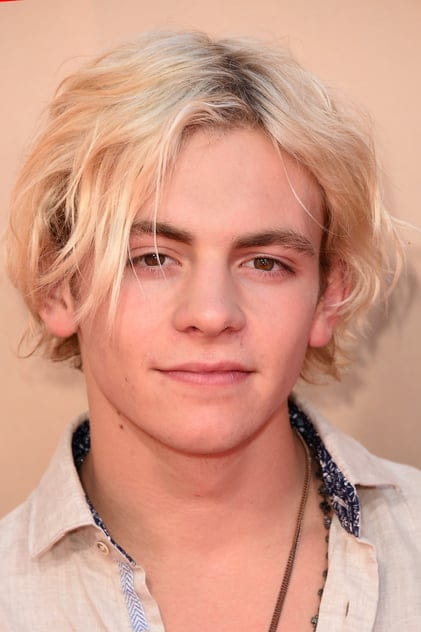 Filme mit einem Schauspieler Ross Lynch