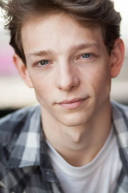 Filmy s tímto hercem Mike Faist