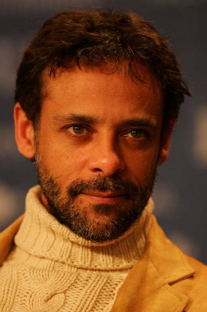 Films with the actor Alexander Siddig