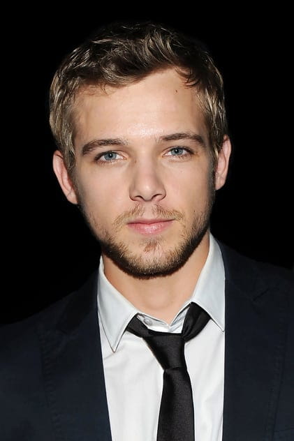 Филми с актьора Max Thieriot