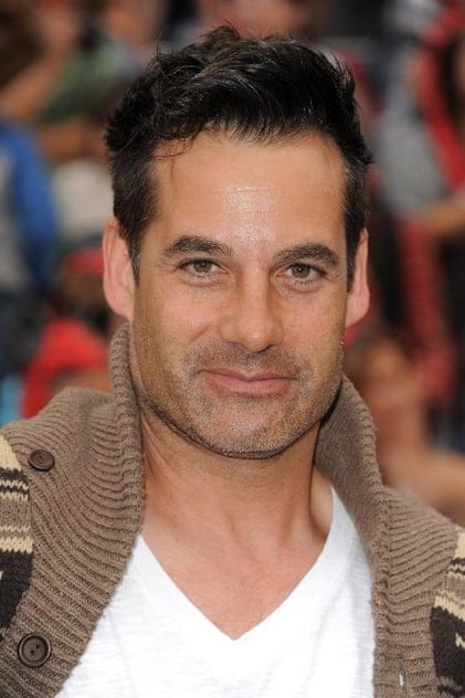 Filmy s tímto hercem Adrian Pasdar