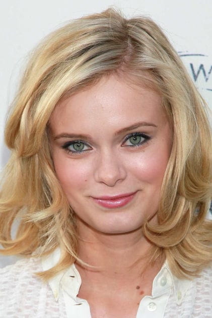 Filmek a színésszel Sara Paxton