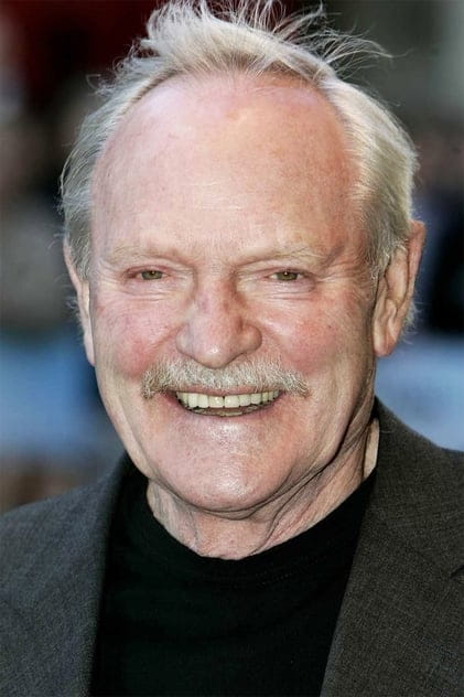 Filmy s tímto hercem Julian Glover