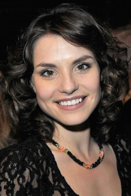 Filmy s tímto hercem Charlotte Riley